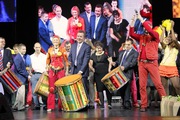Барабан Лототрон,  Красная Дорожка Голливуд,  Пресс стена,  Пьедестал